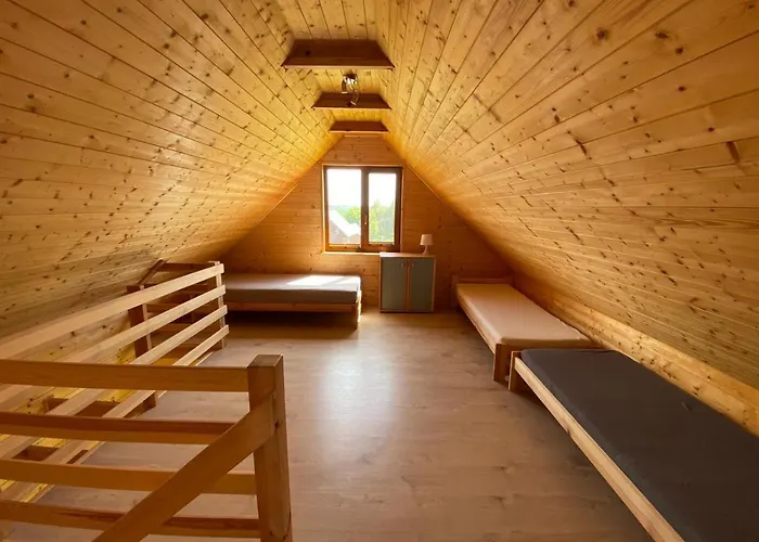 Caloroczny Dom Letniskowy 2 *