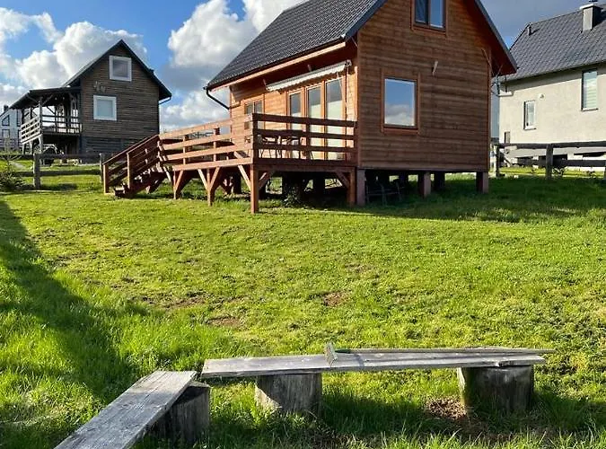 Caloroczny Dom Letniskowy 2 * Borzestowska Huta
