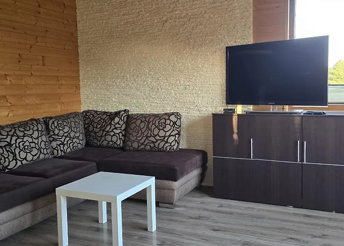 Caloroczny Dom Letniskowy 2 Chata Borzestowska Huta